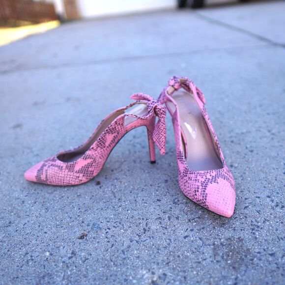BCBGeneration Henaya Pink Snake Print Slingback Heels 9.5M Bow Detail - Picture 13 of 13
